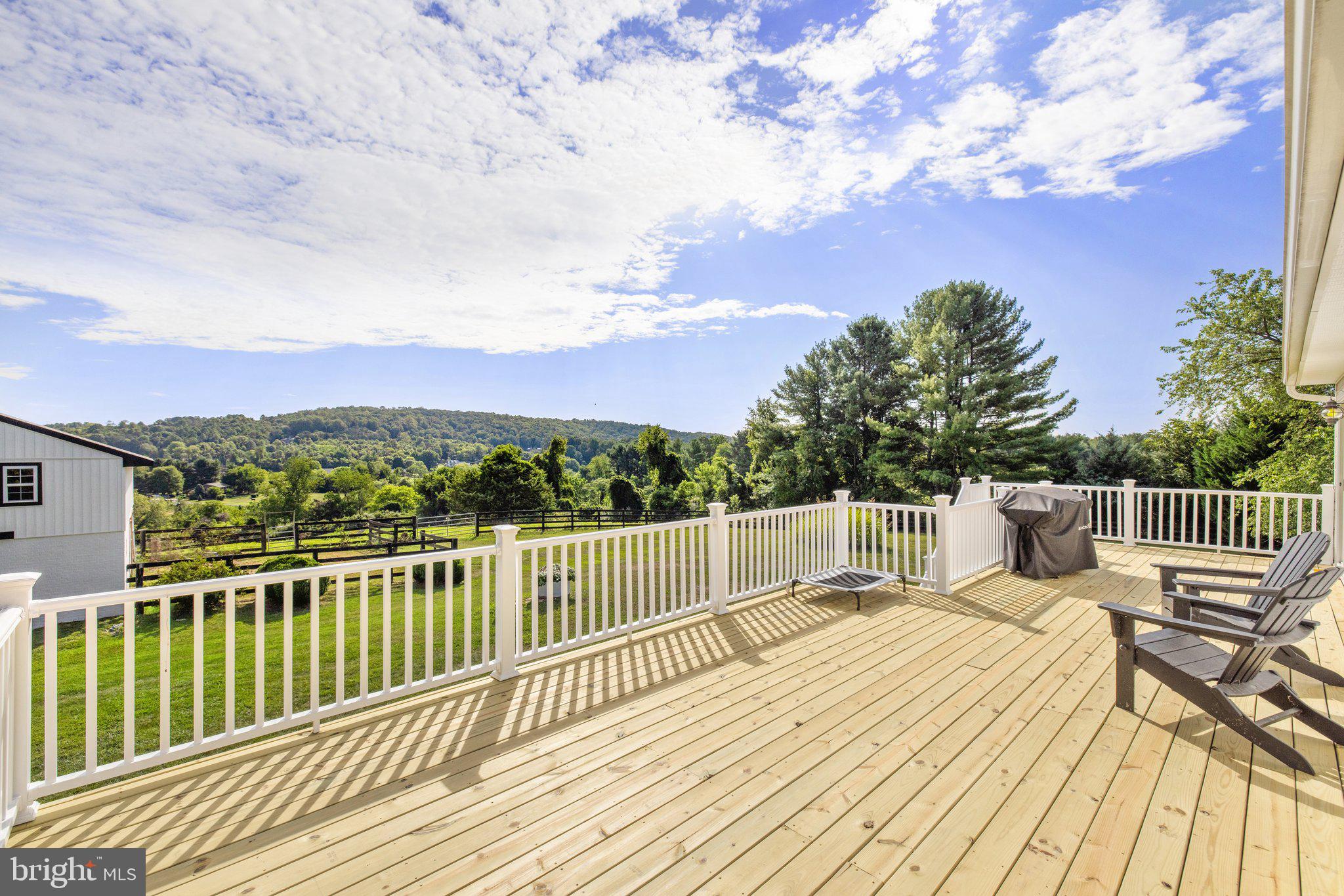 VALLEY GREEN - Residential