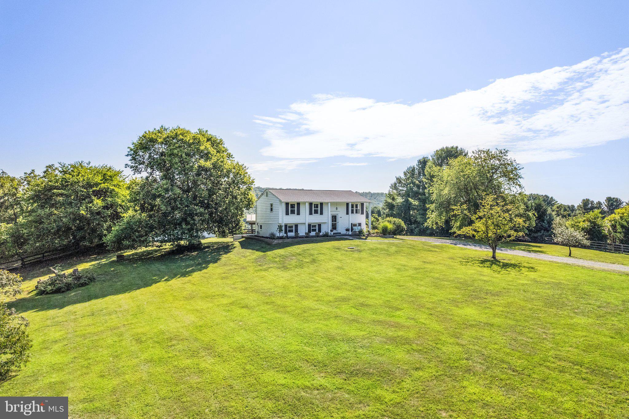 VALLEY GREEN - Residential