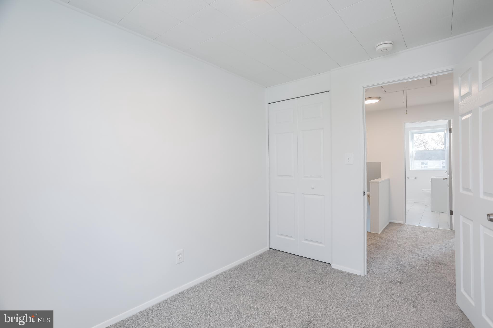 EASTFIELD - Residential Lease