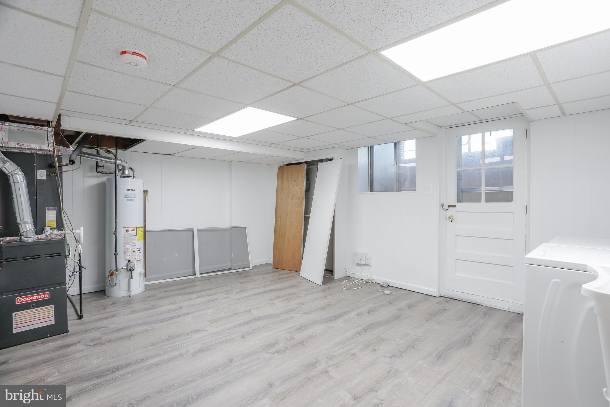 EASTFIELD - Residential Lease