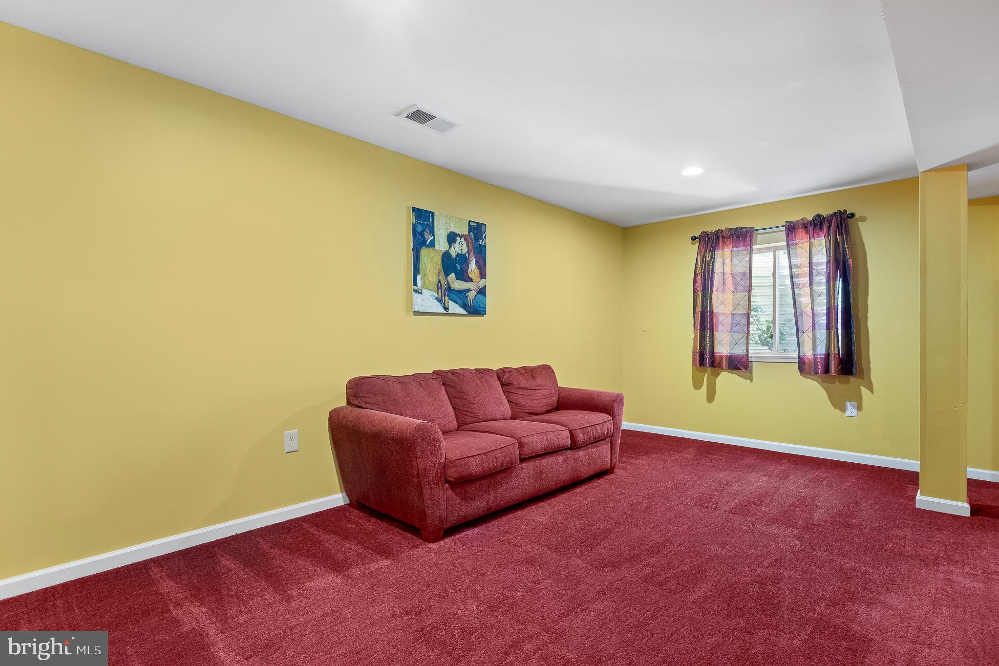 WILLOW WOODS - Residential