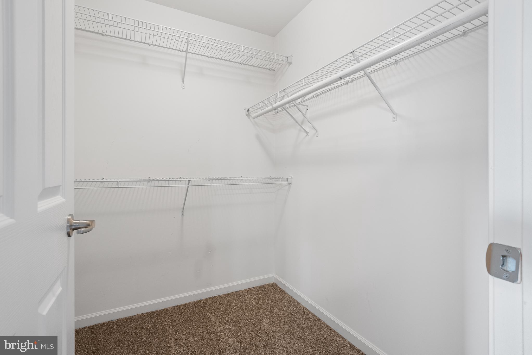 WILLOW WOODS - Residential