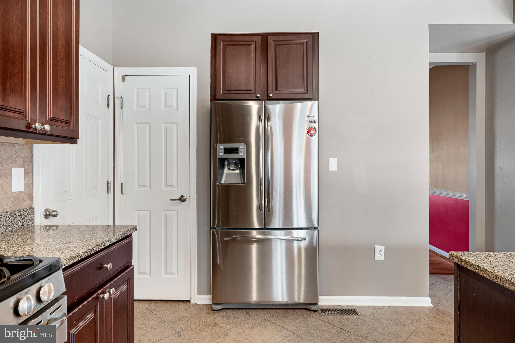 WILLOW WOODS - Residential