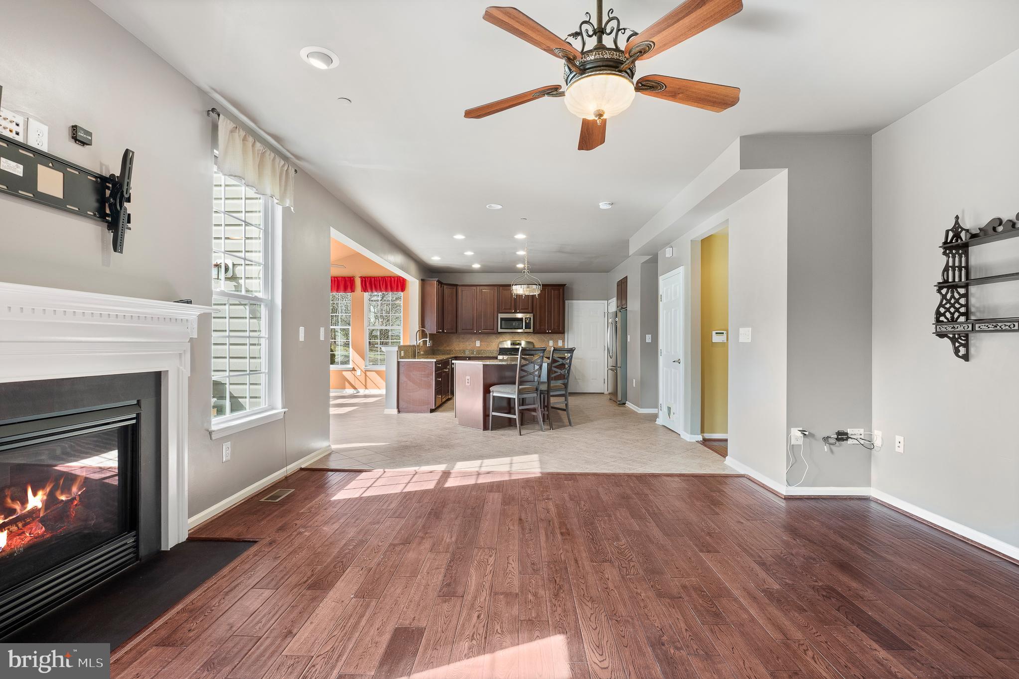 WILLOW WOODS - Residential