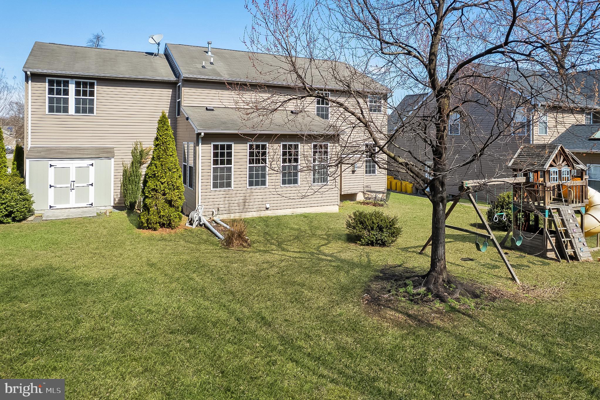 WILLOW WOODS - Residential