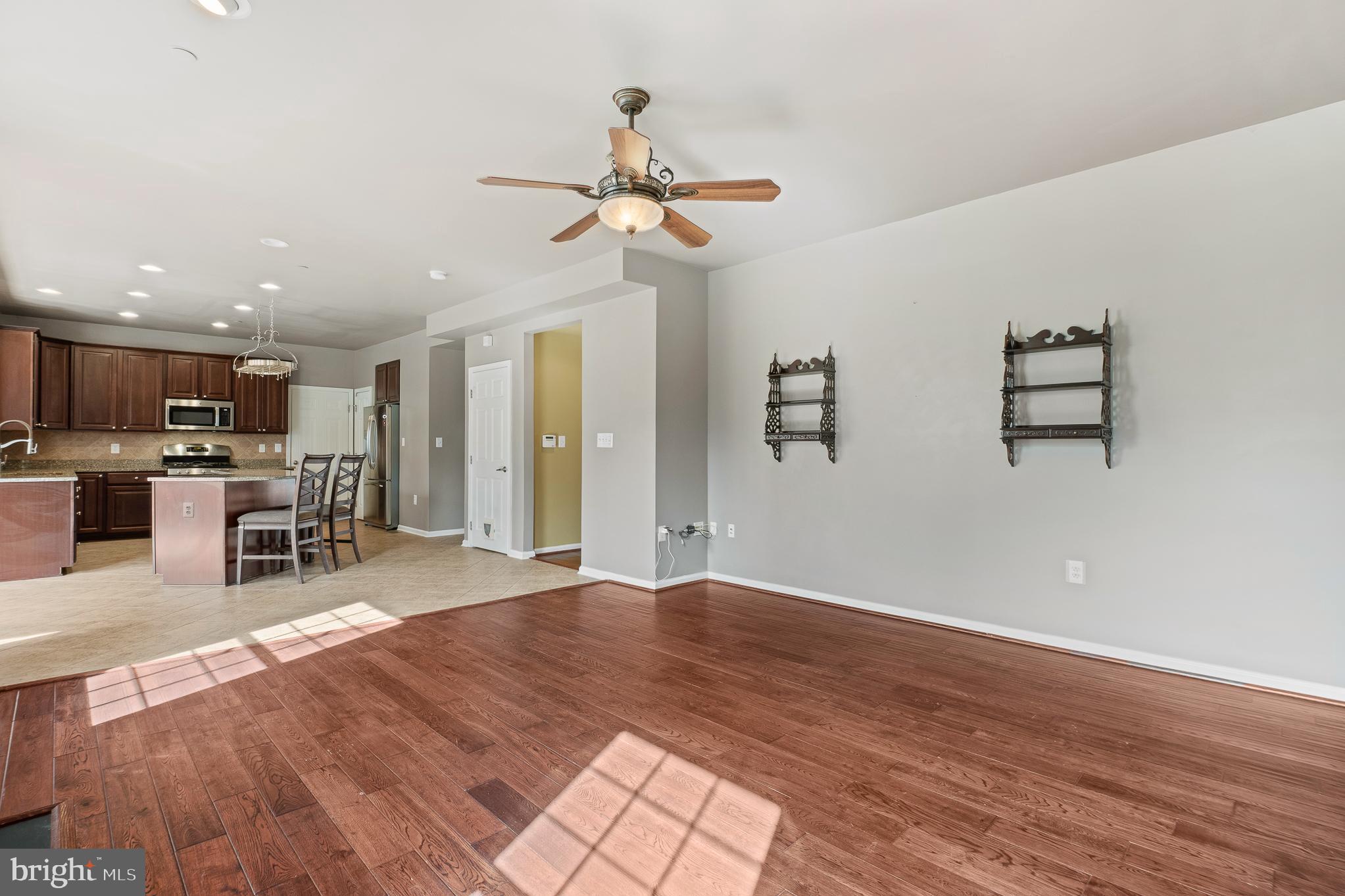 WILLOW WOODS - Residential