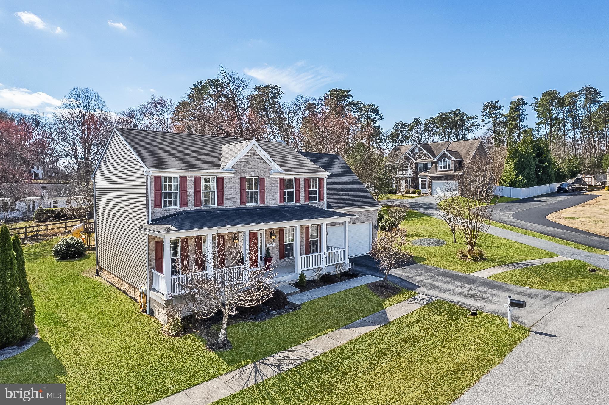 WILLOW WOODS - Residential