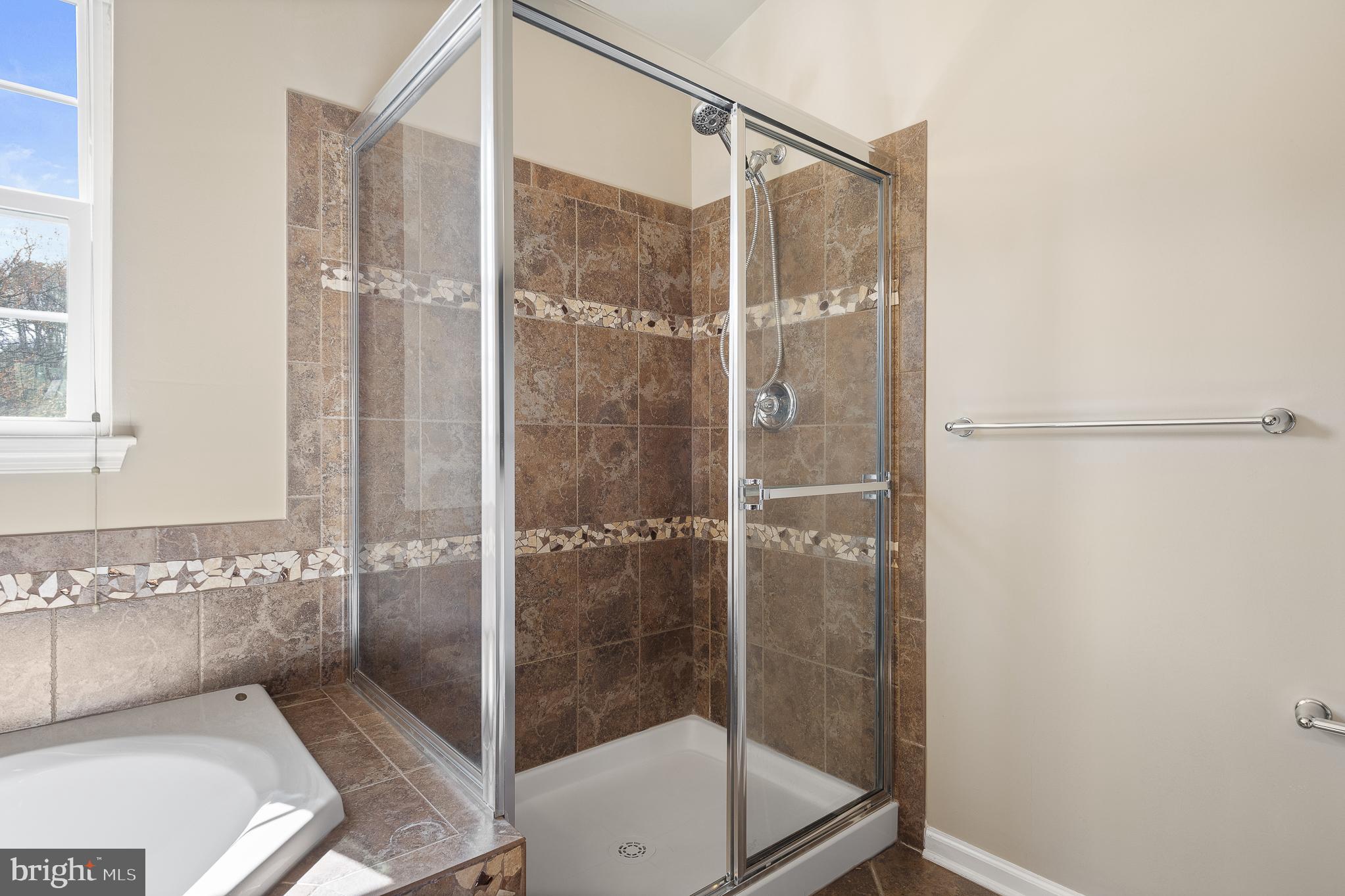 WILLOW WOODS - Residential