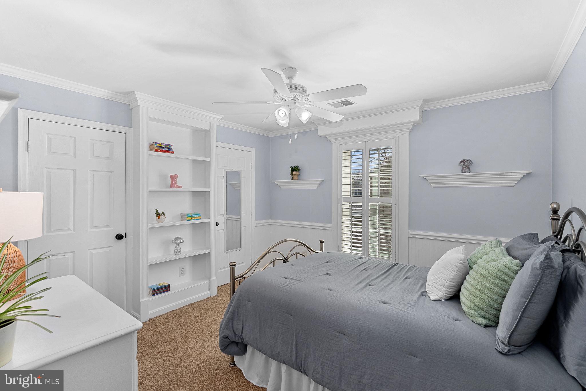 BROADLANDS - Residential