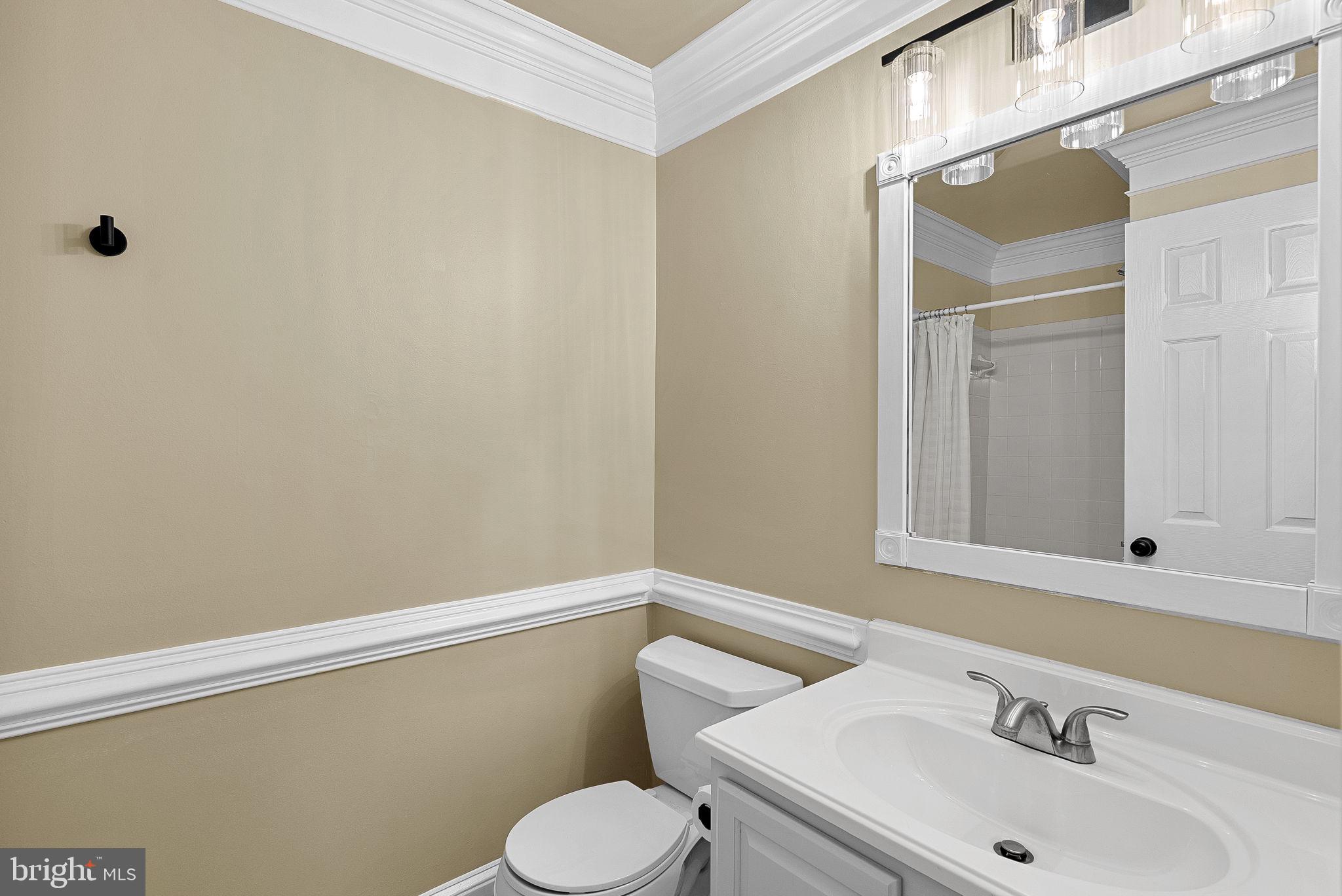 BROADLANDS - Residential