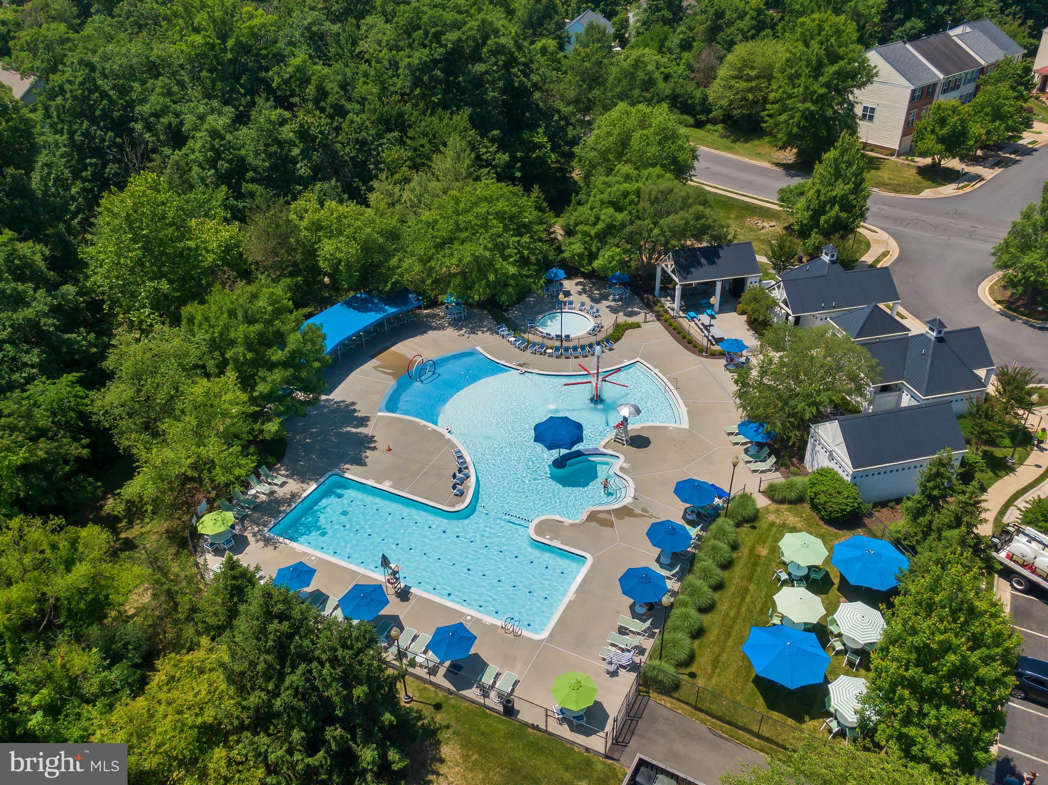 BROADLANDS - Residential