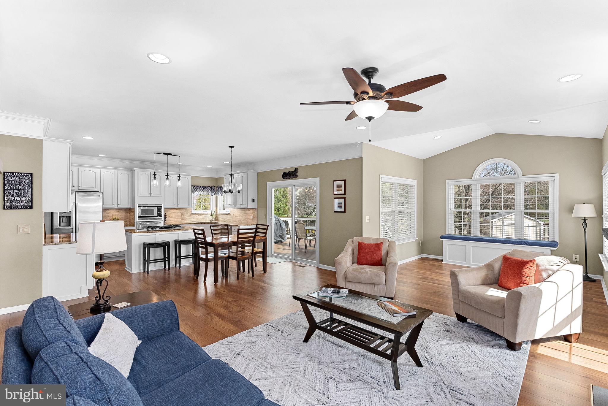 BROADLANDS - Residential