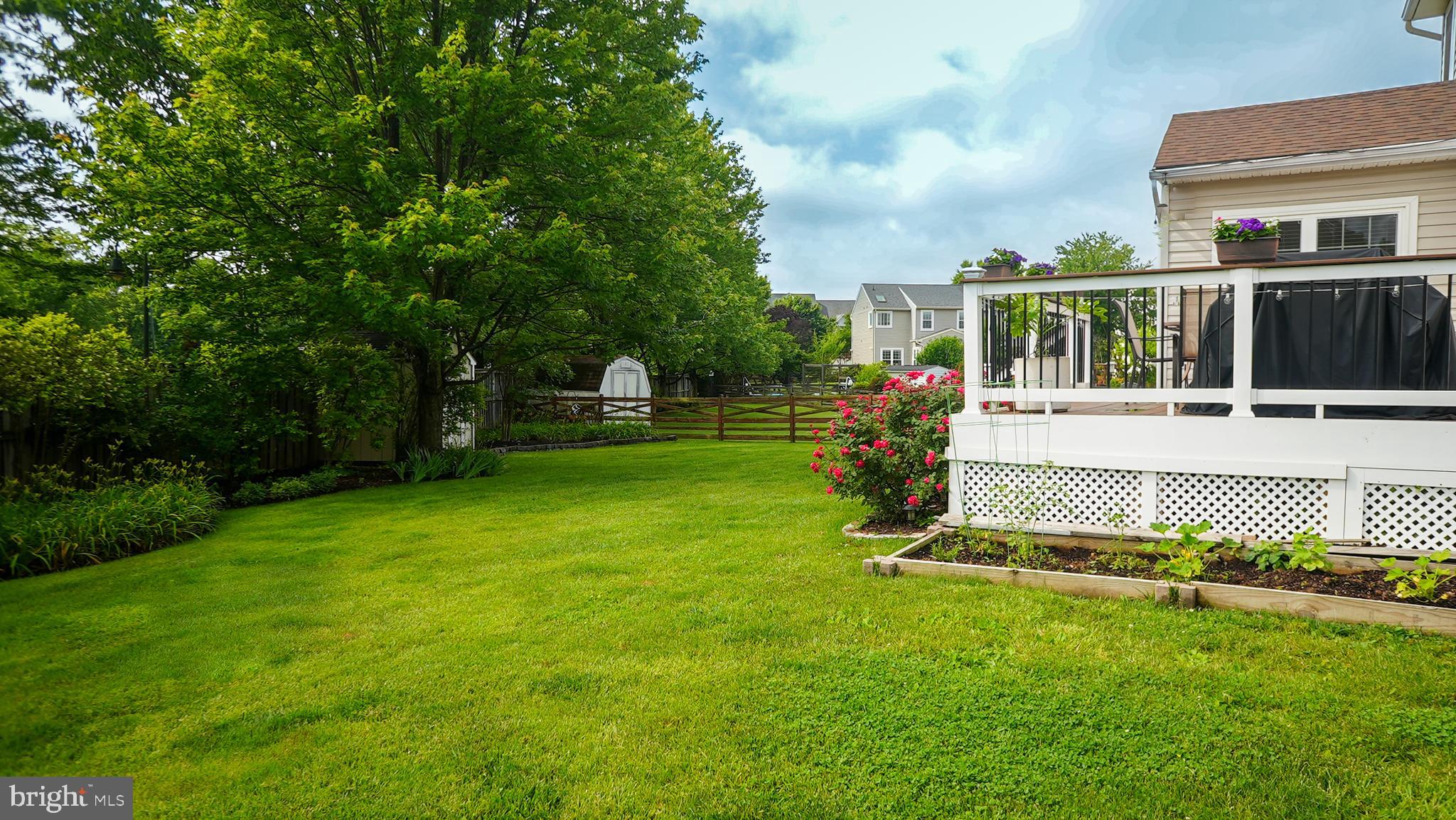 BROADLANDS - Residential