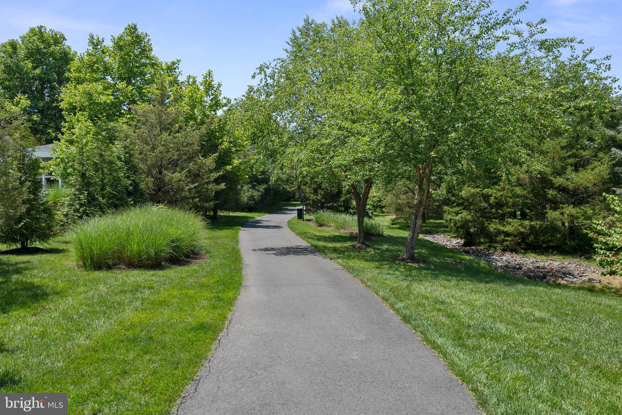 BROADLANDS - Residential