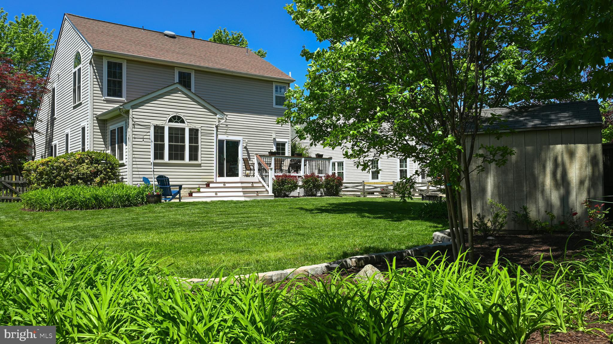 BROADLANDS - Residential