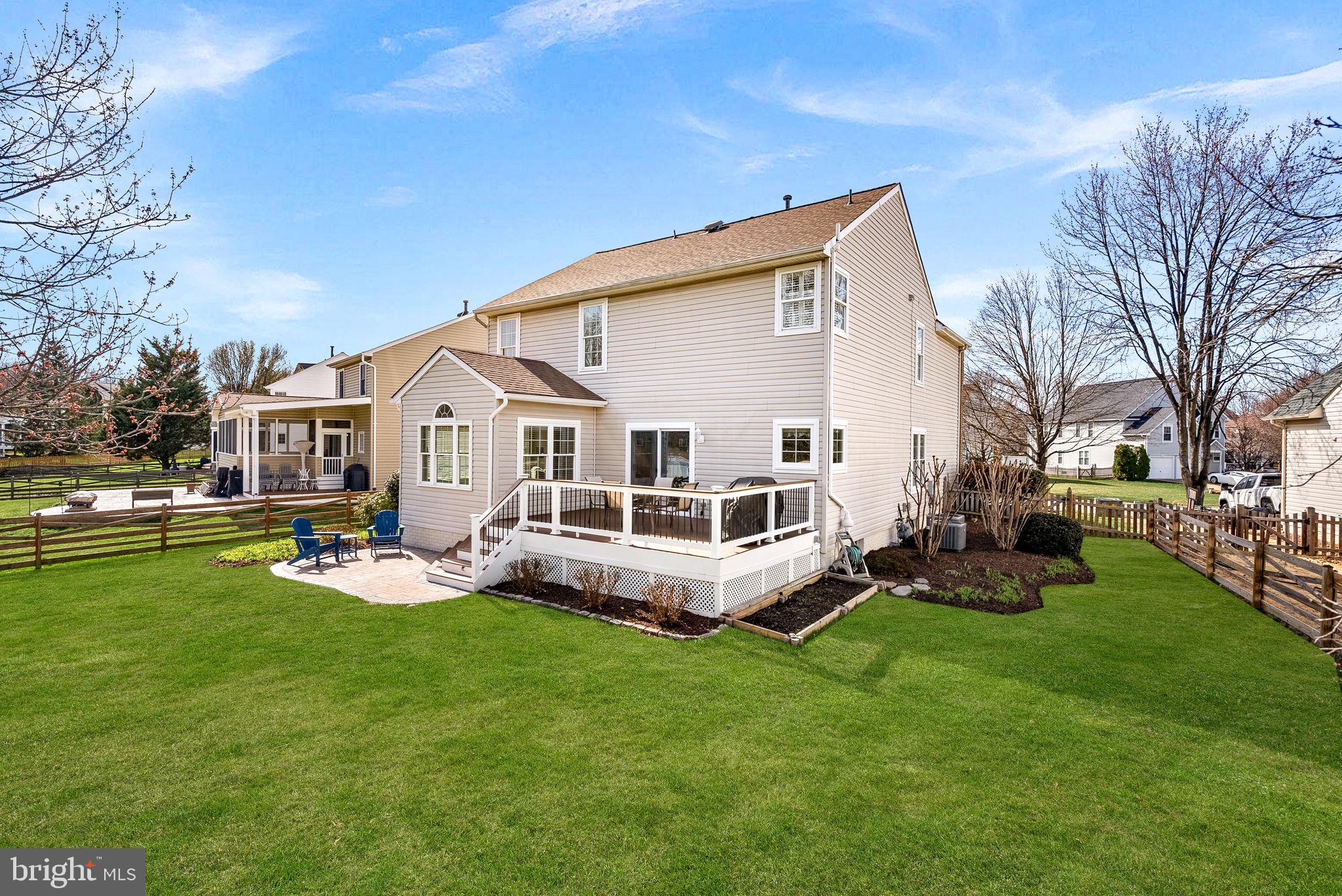 BROADLANDS - Residential