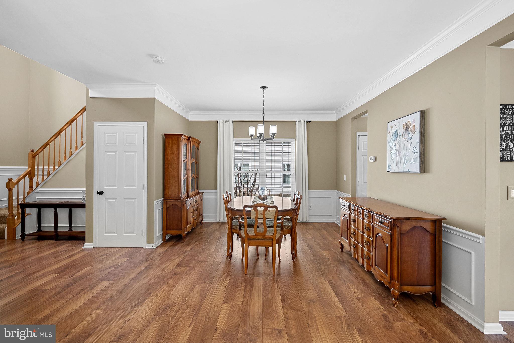 BROADLANDS - Residential