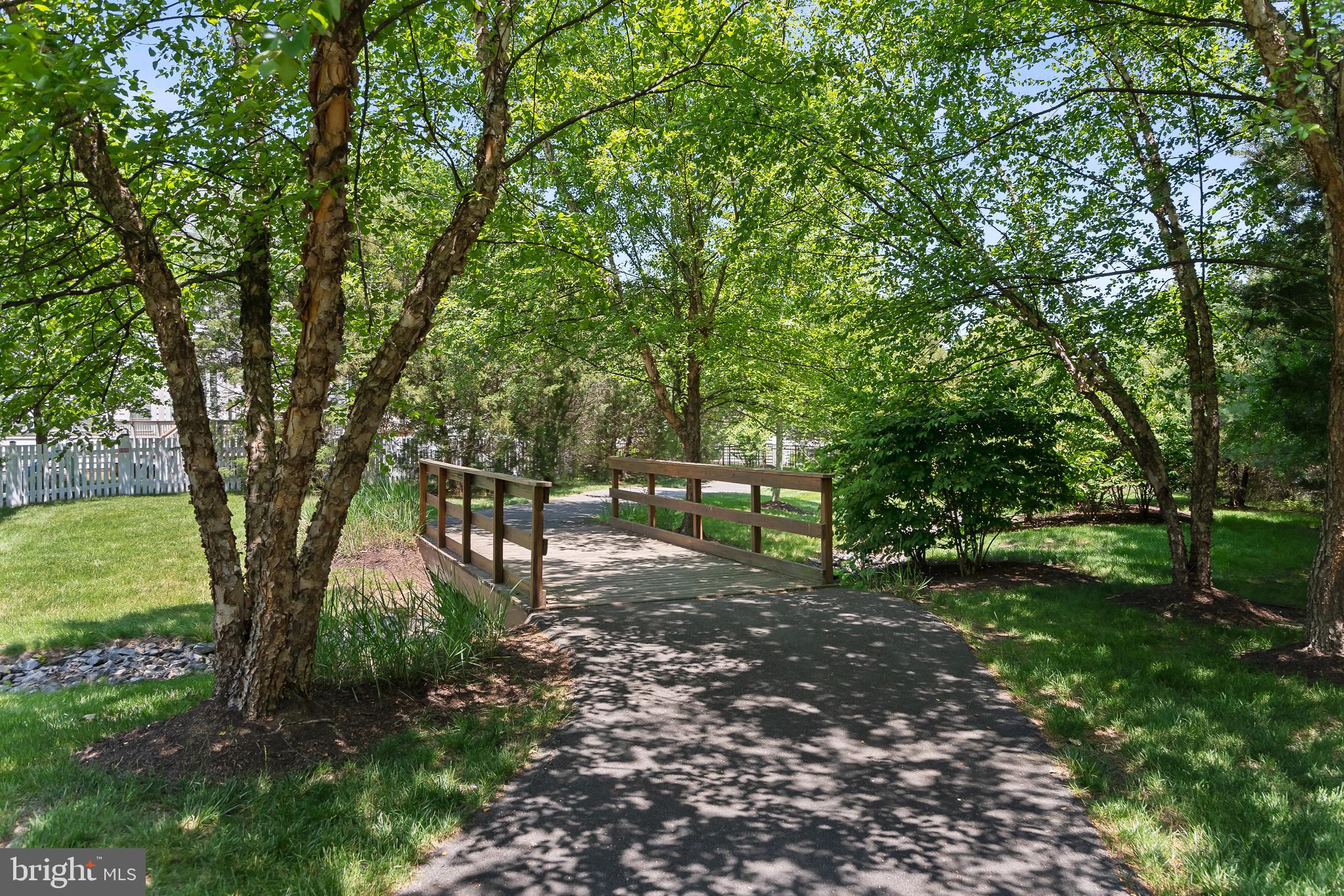 BROADLANDS - Residential