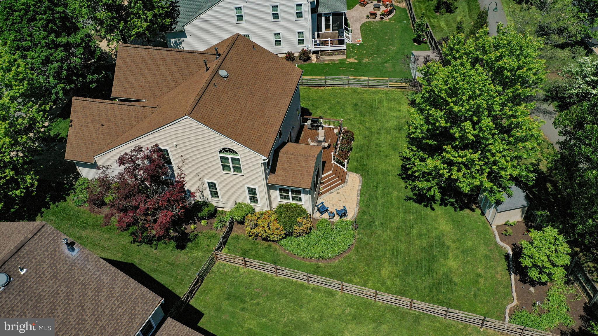 BROADLANDS - Residential