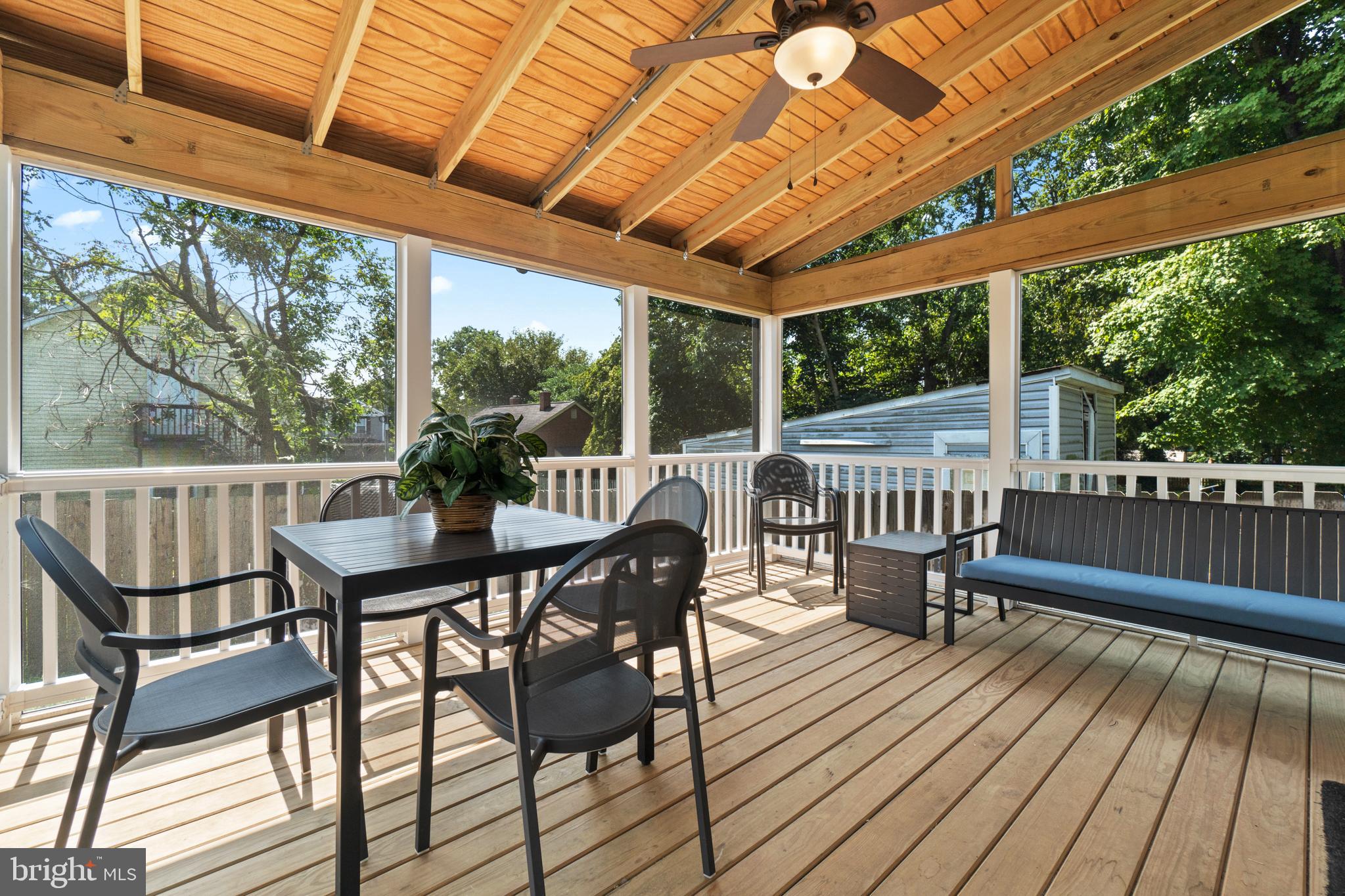 ELMHURST - Residential