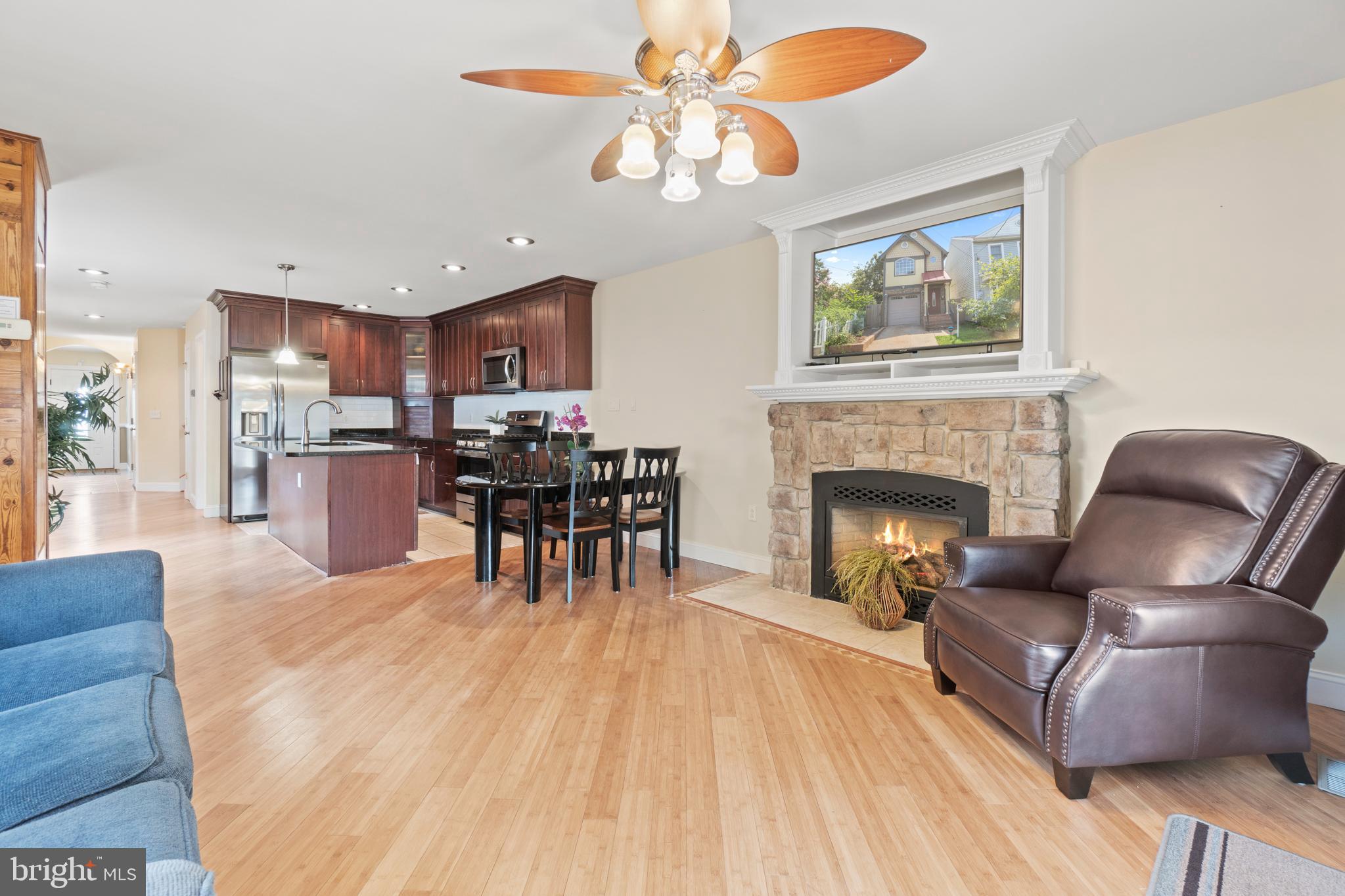 ELMHURST - Residential