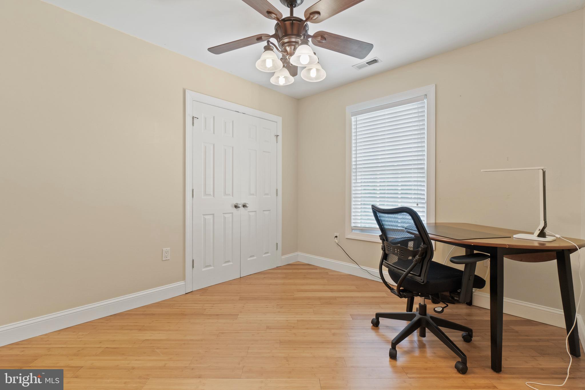 ELMHURST - Residential