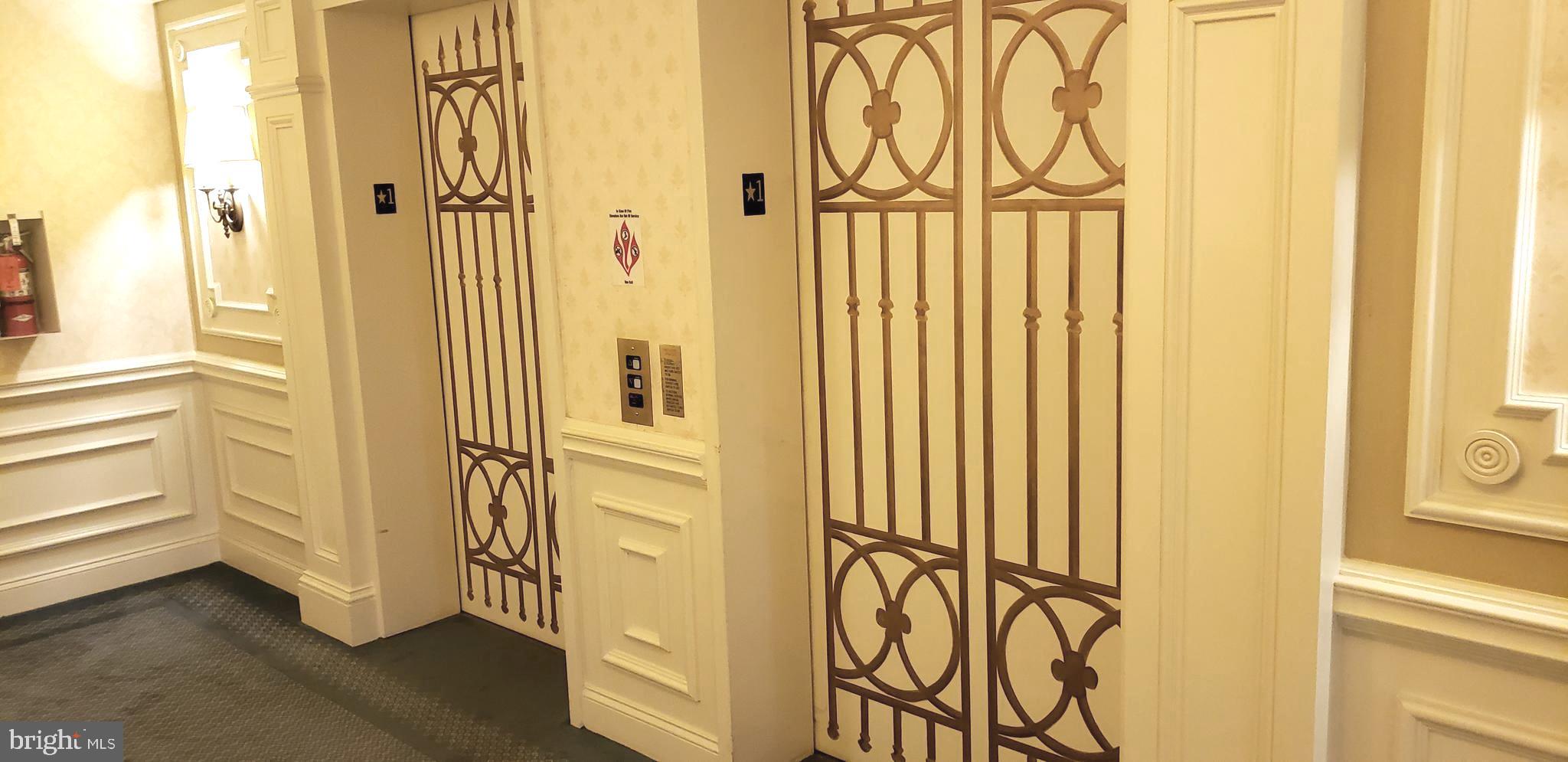 ROUNDWOOD RIDGE - Residential