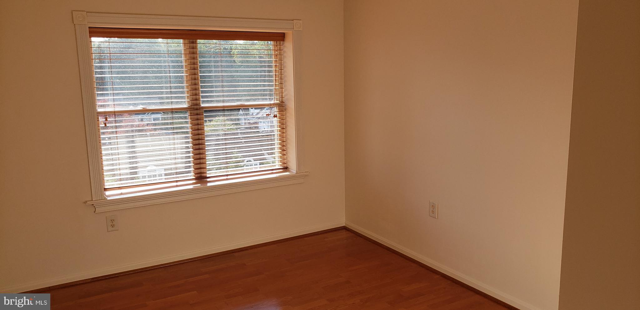 ROUNDWOOD RIDGE - Residential