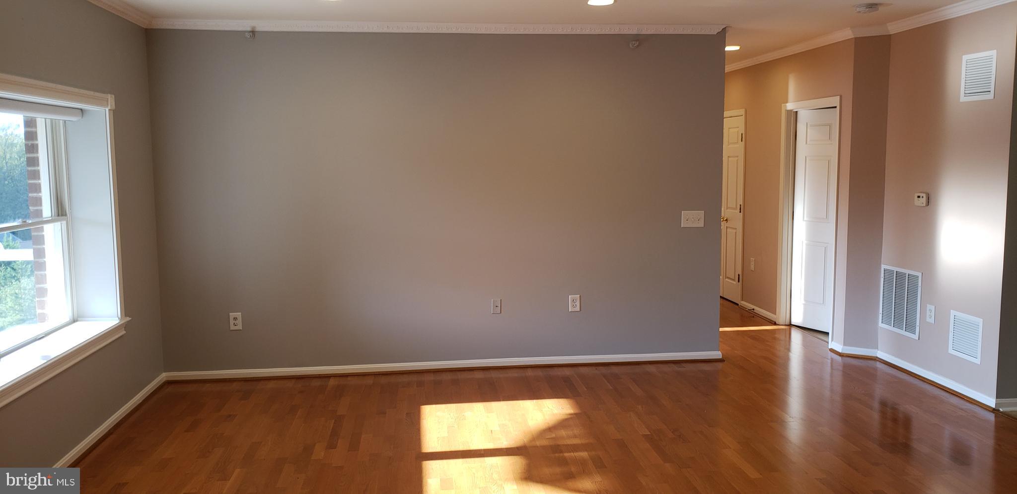 ROUNDWOOD RIDGE - Residential