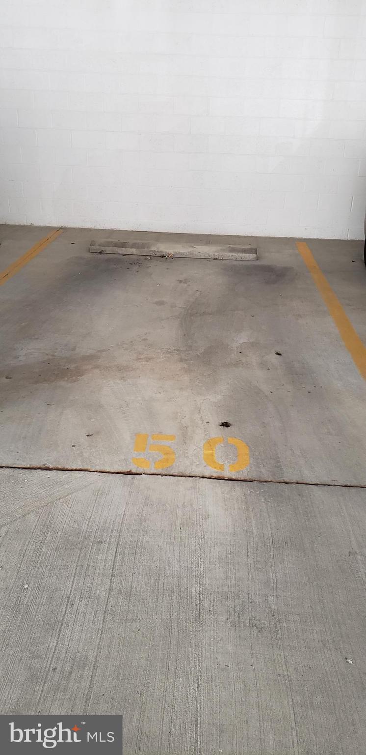 ROUNDWOOD RIDGE - Residential