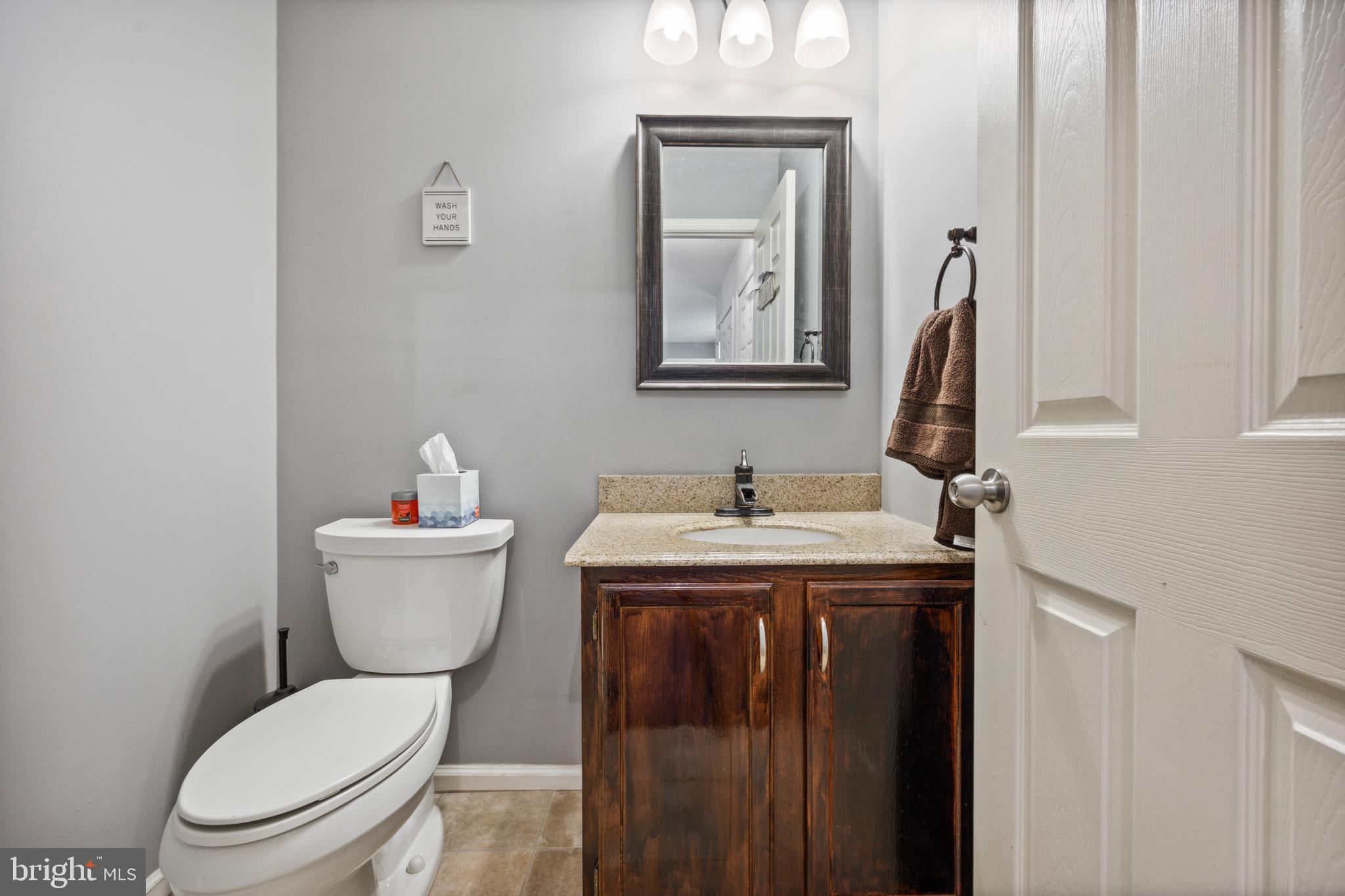 BLUE BELL CC - Residential Lease