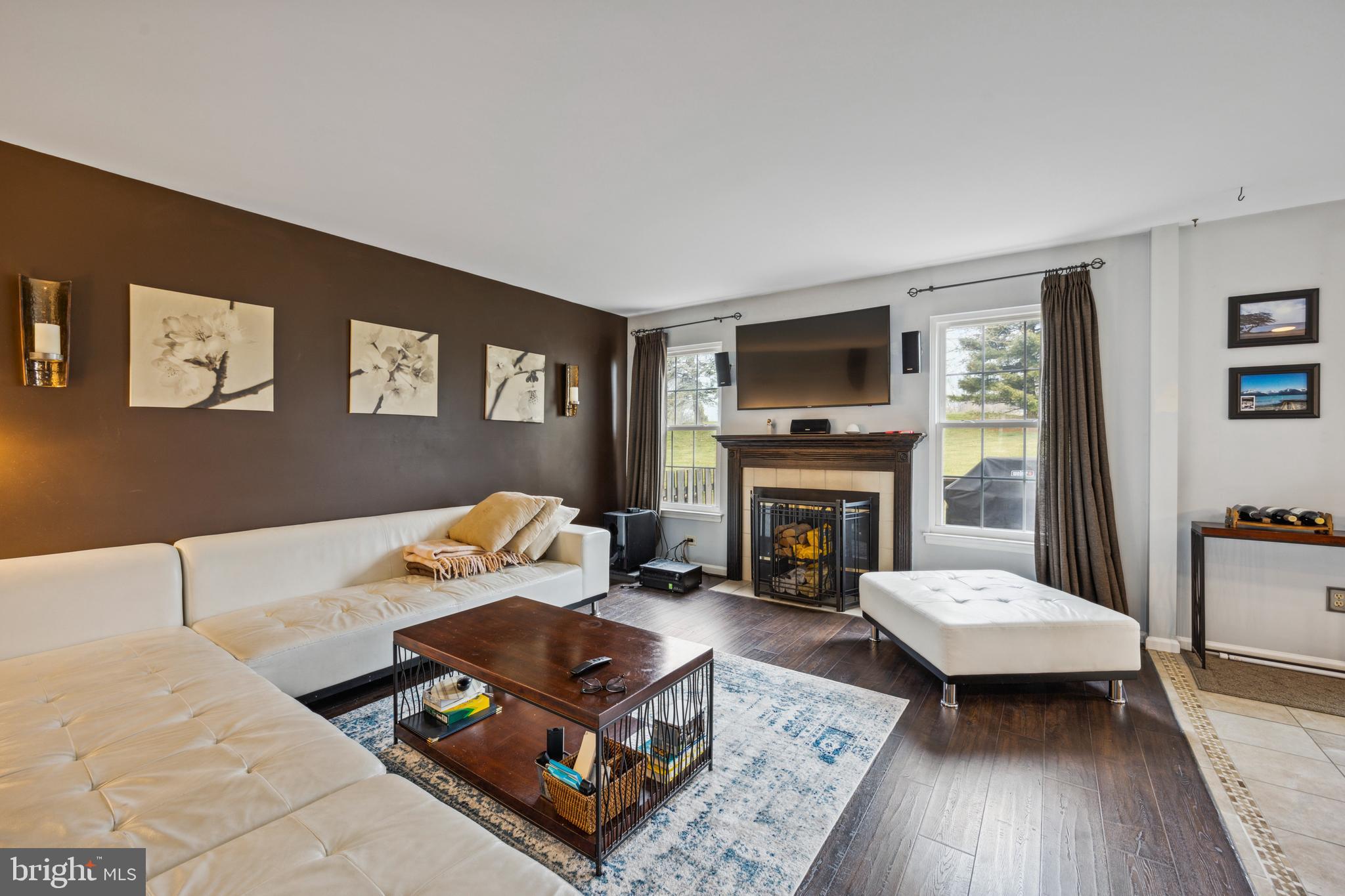 BLUE BELL CC - Residential Lease