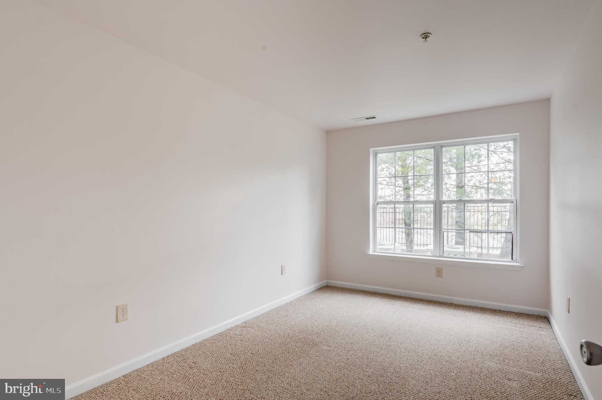 PHILADELPHIA (NORTHEAST) - Residential