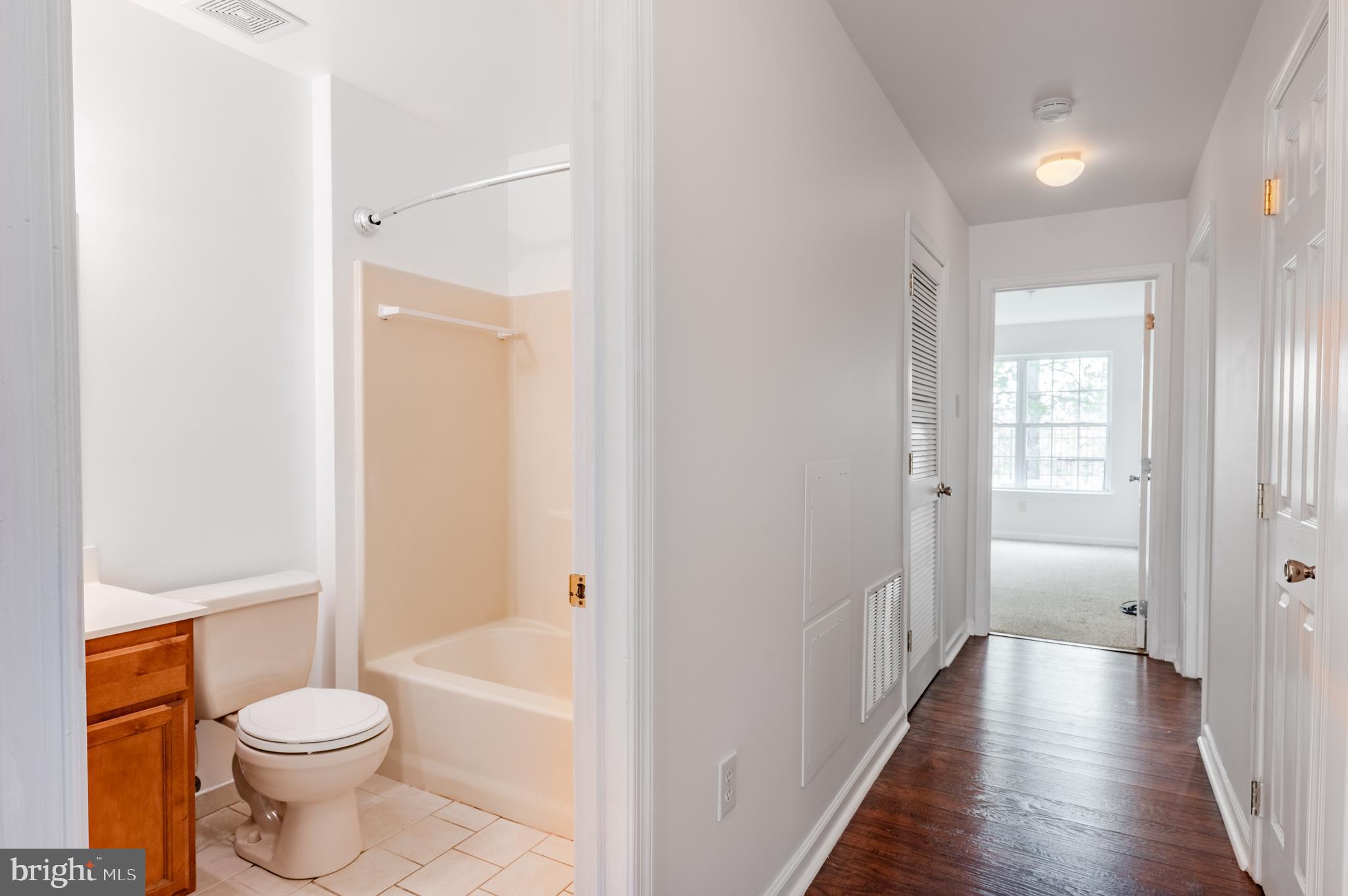 PHILADELPHIA (NORTHEAST) - Residential