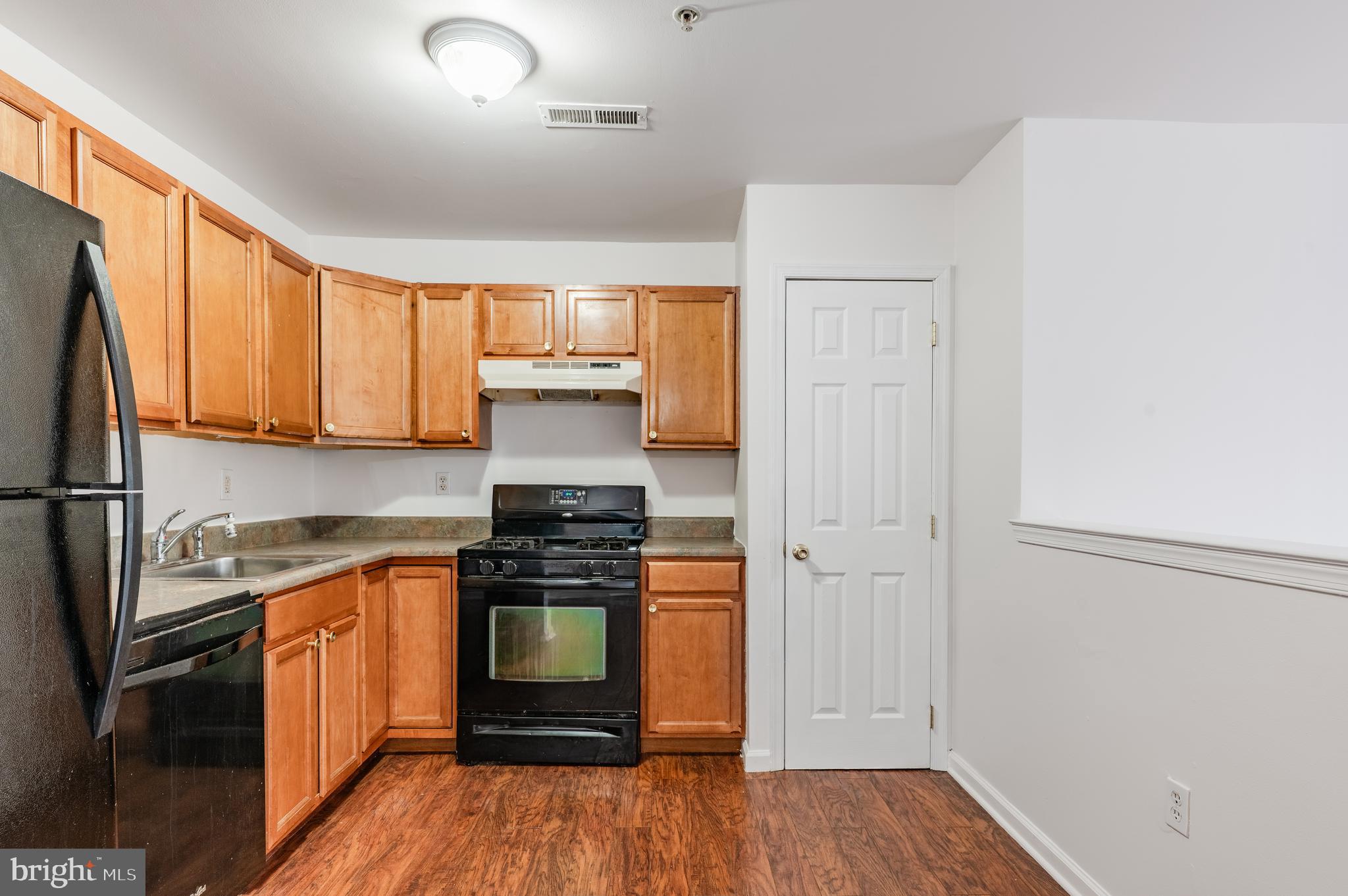 PHILADELPHIA (NORTHEAST) - Residential