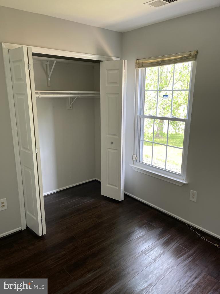 NORTHVIEW AT LAKE VILLAGE - Residential Lease