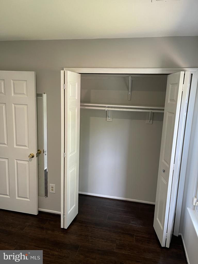 NORTHVIEW AT LAKE VILLAGE - Residential Lease