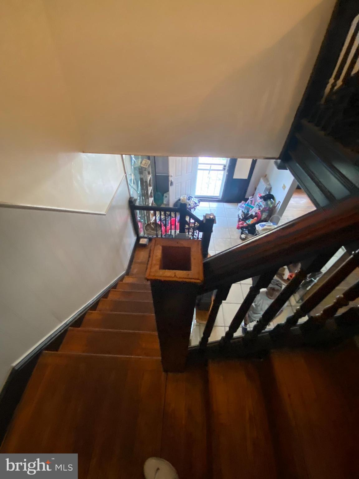 EVERGREEN LAWN - Residential