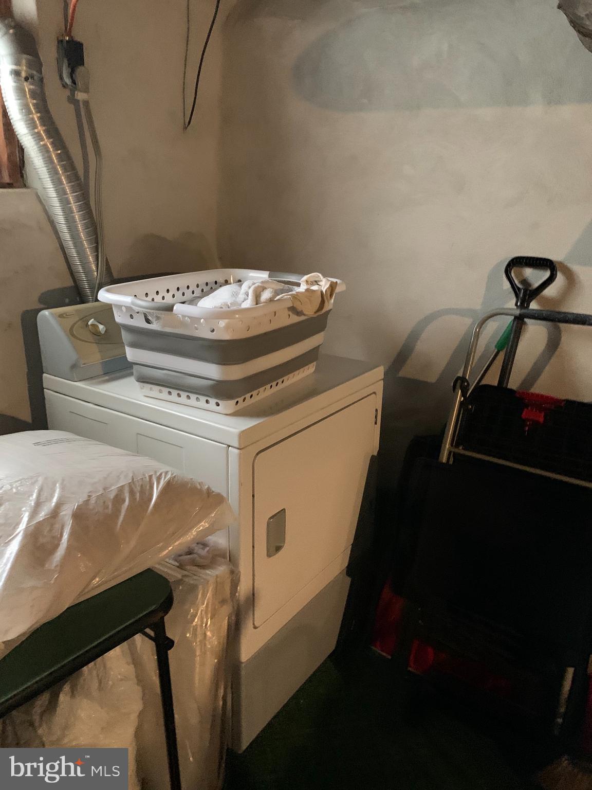 WHITMAN - Residential