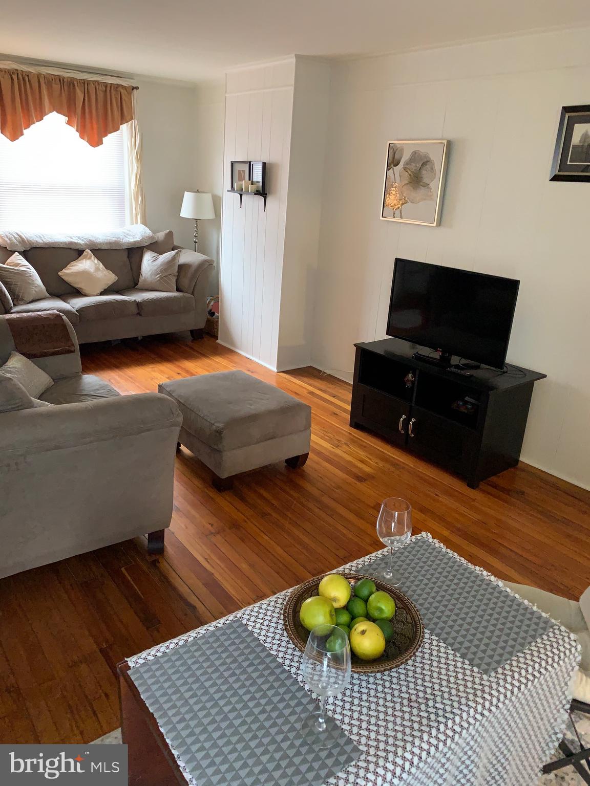 WHITMAN - Residential