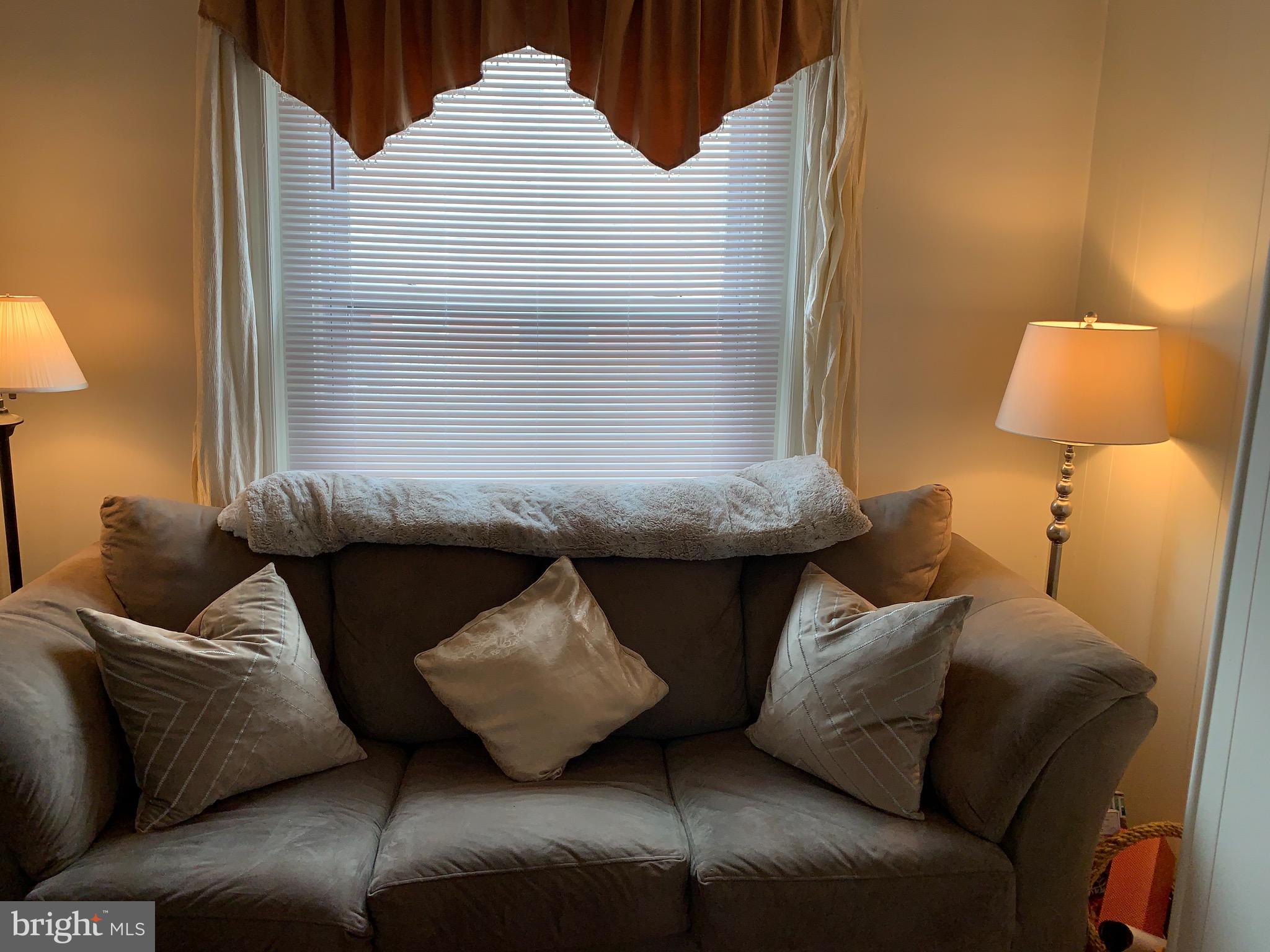 WHITMAN - Residential