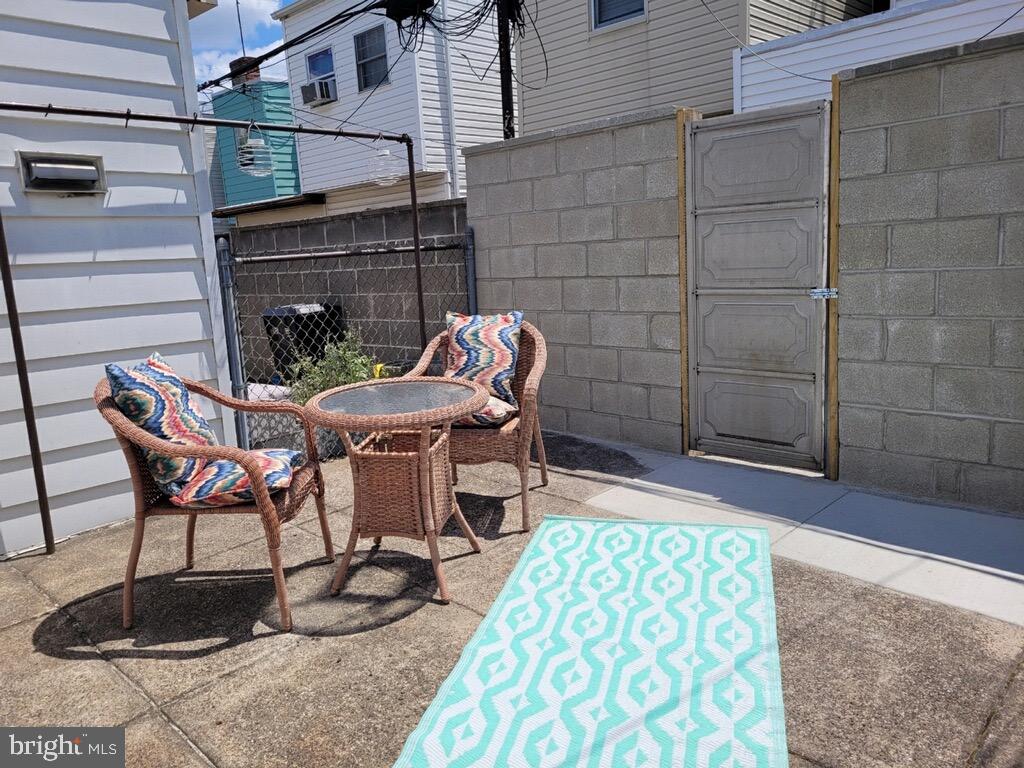 WHITMAN - Residential