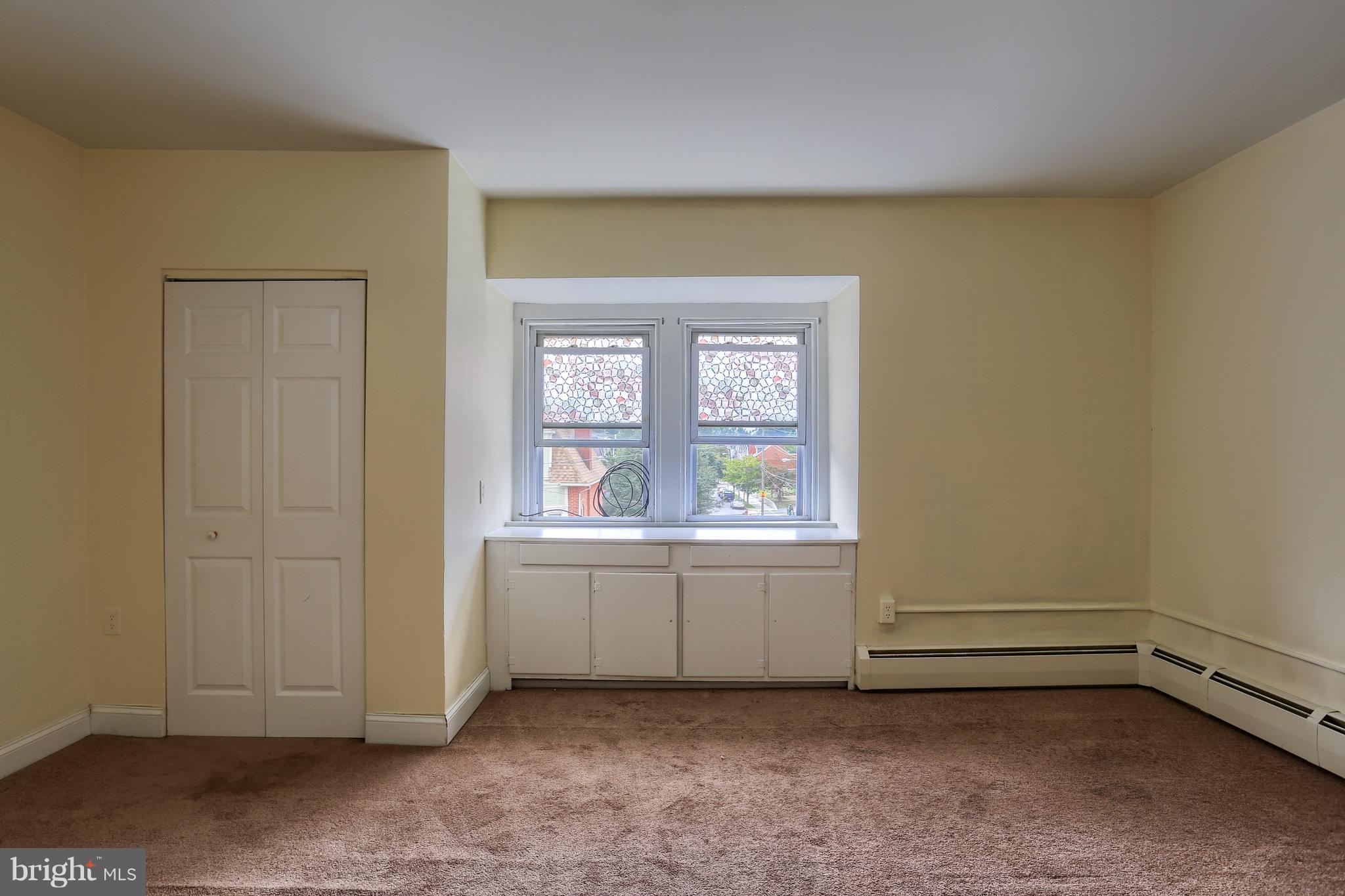 LANCASTER - Residential