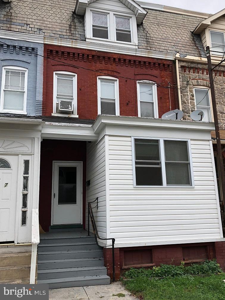 LANCASTER - Residential