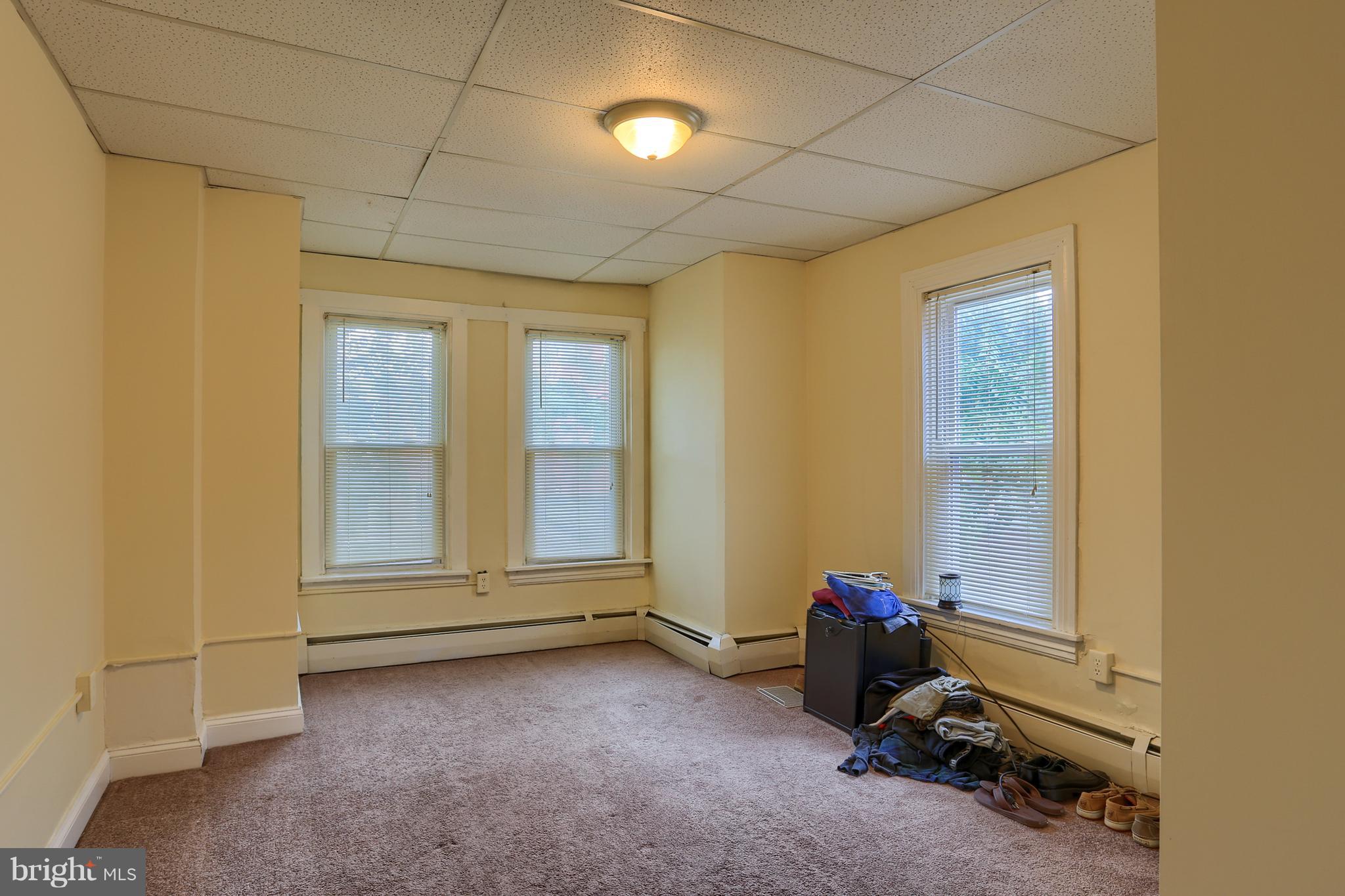 LANCASTER - Residential