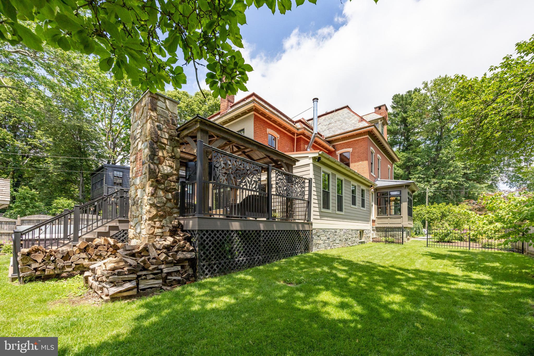 WEST CHESTER BORO - Residential