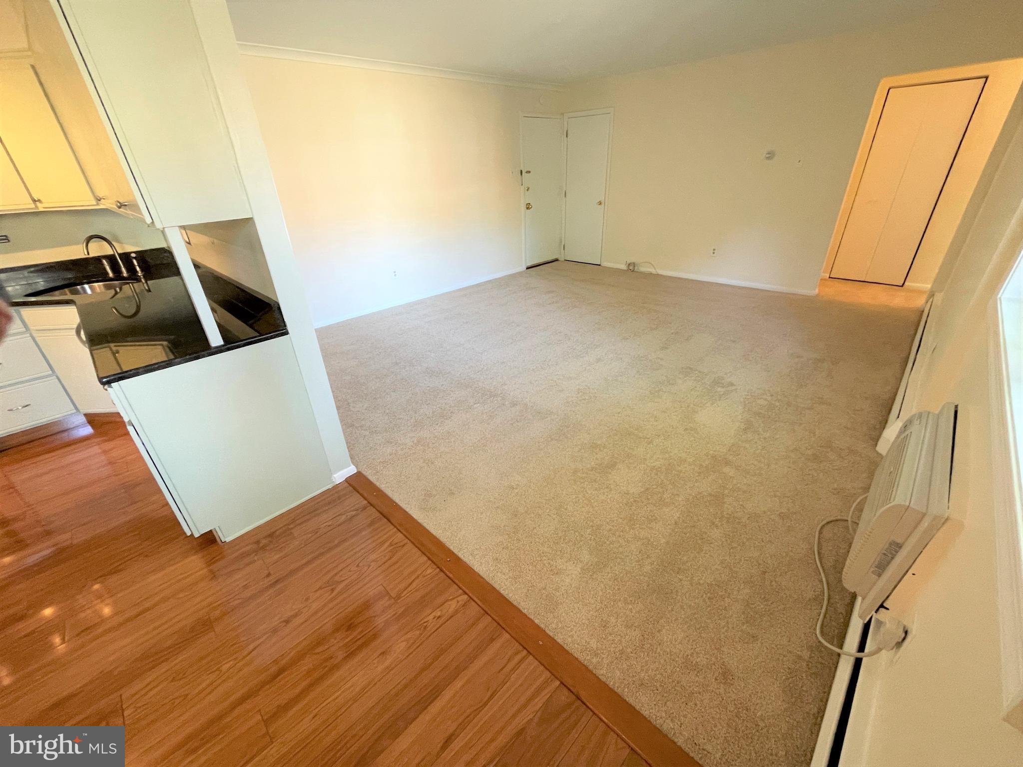 WATERFORD - Residential Lease