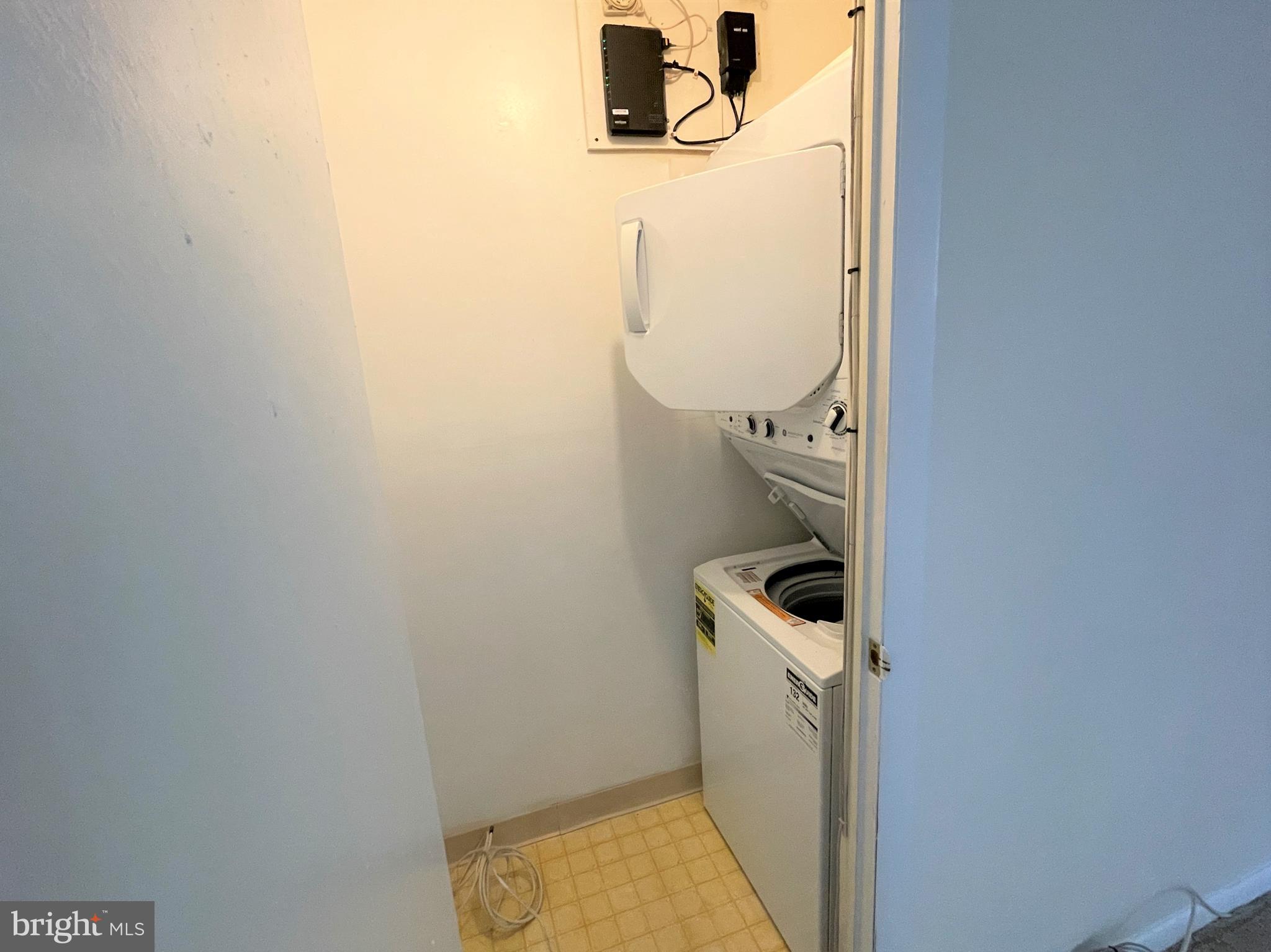 WATERFORD - Residential Lease