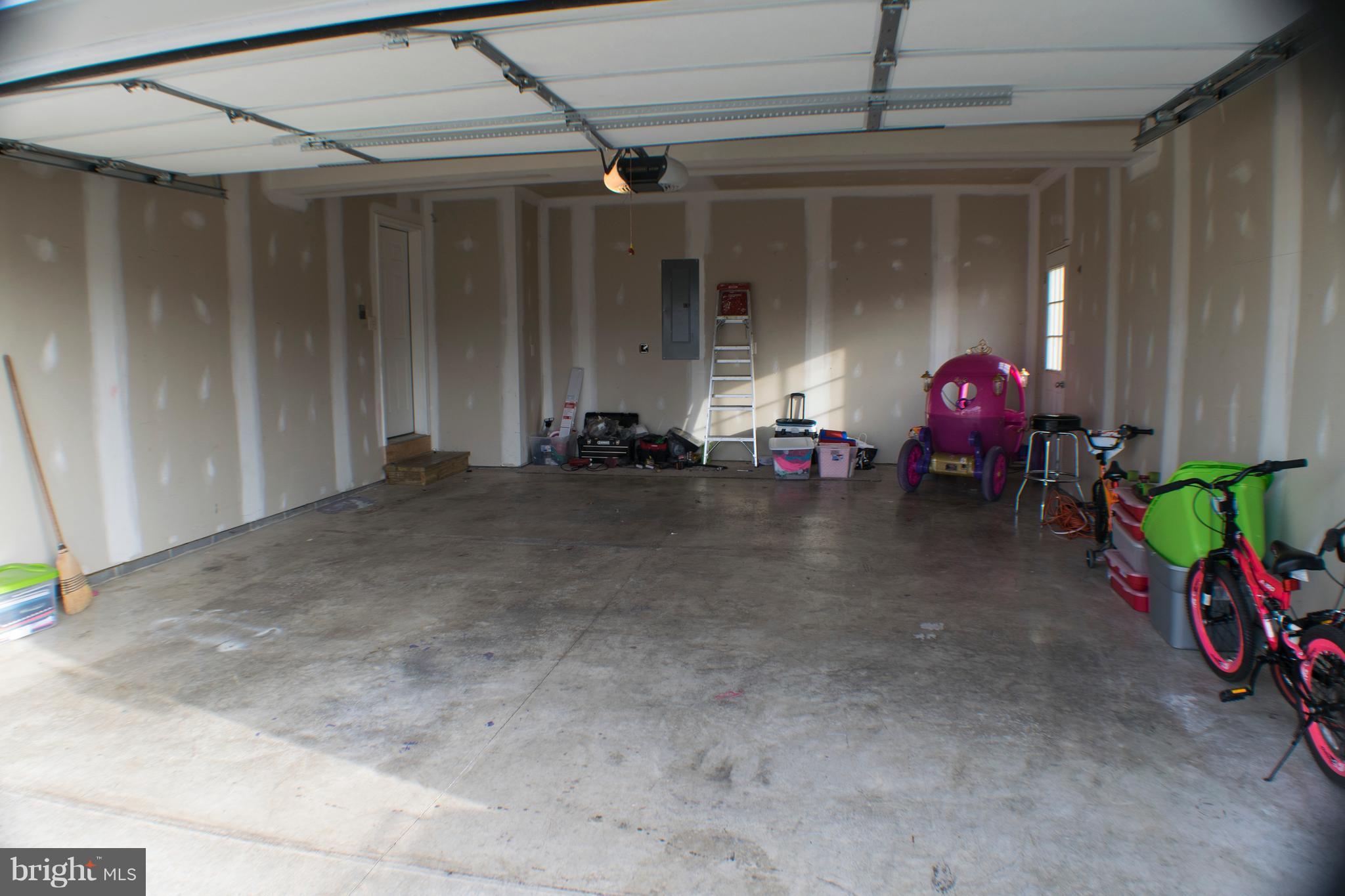 CEDARBROOK - Residential