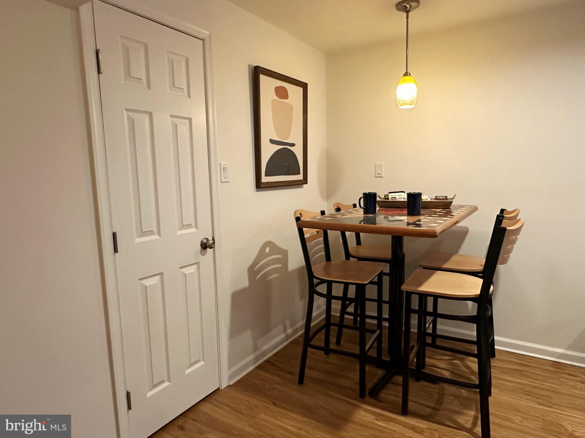 LINWOOD - Residential